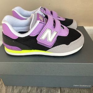 NEW New Balance Toddler sneakers 
Size 8